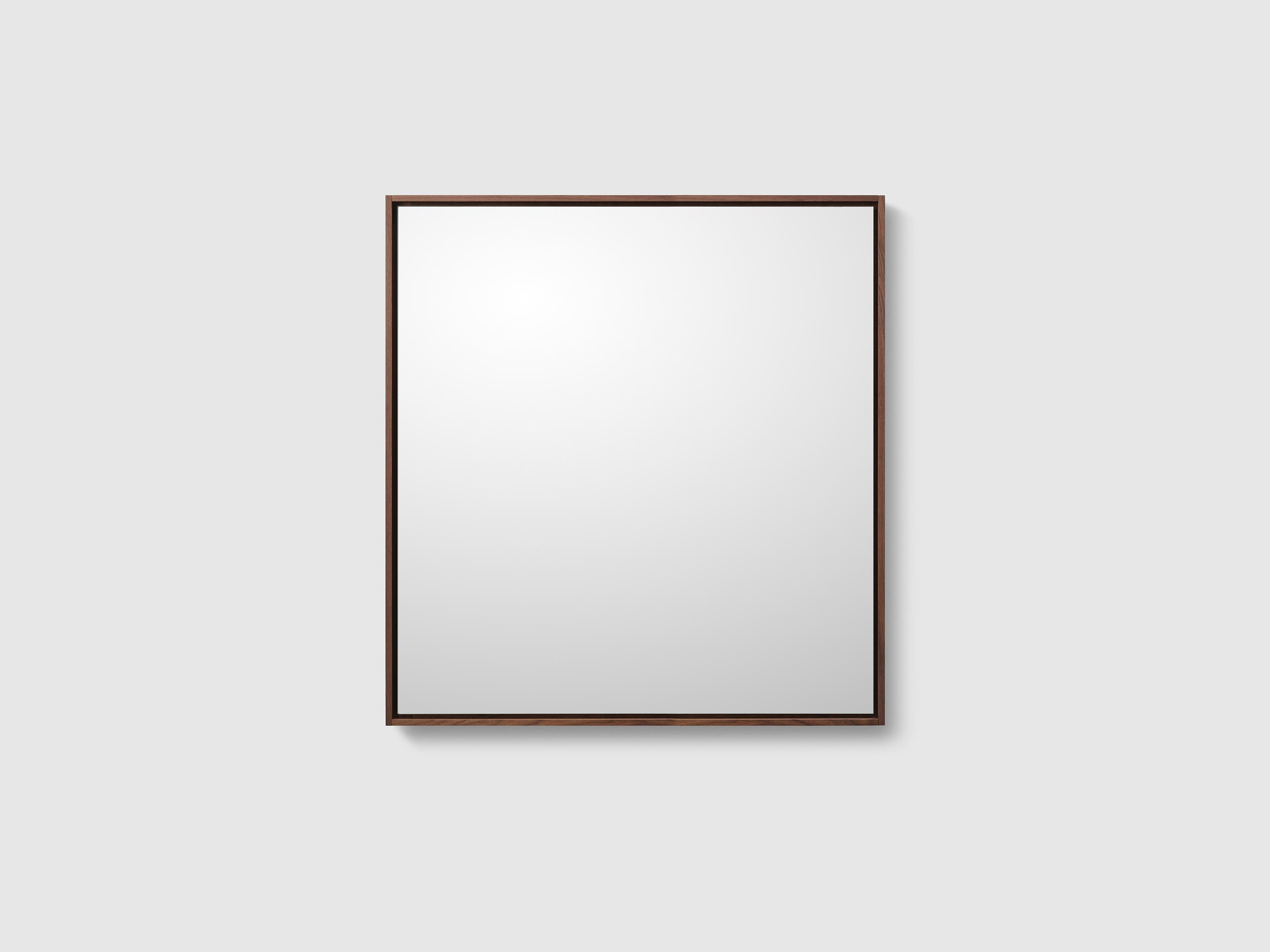M7/80x85 - Walnut Wood